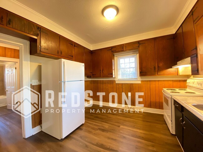 Foto del edificio - 416 Cleveland Ct