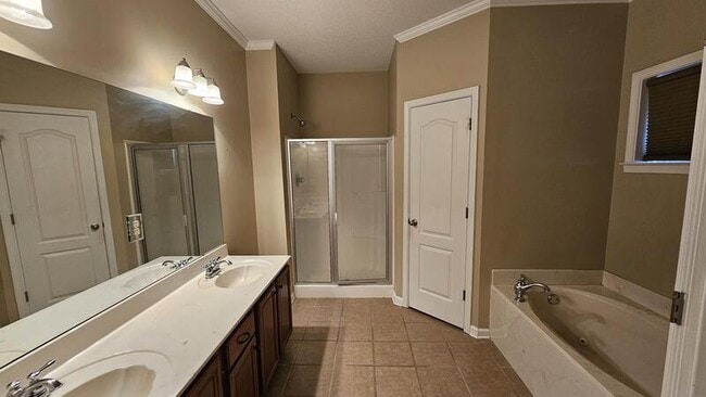 Foto del edificio - 2794 Virginia Woods Pl