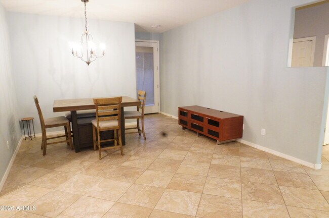 Foto del edificio - 2981 E Nighthawk Wy