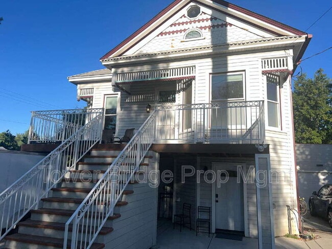 Building Photo - 3154 53rd St