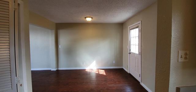 Building Photo - 811 N Spears St