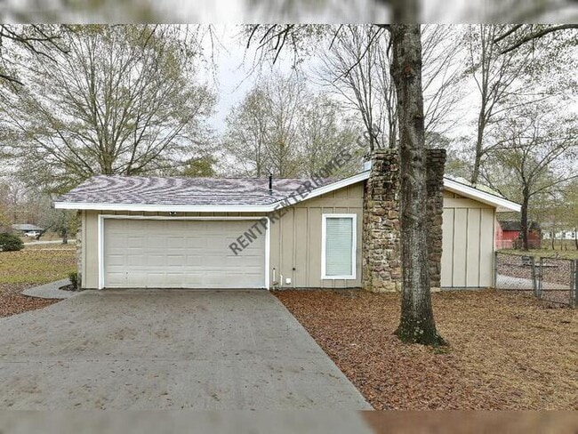 Building Photo - 7315 Russwood Ln E