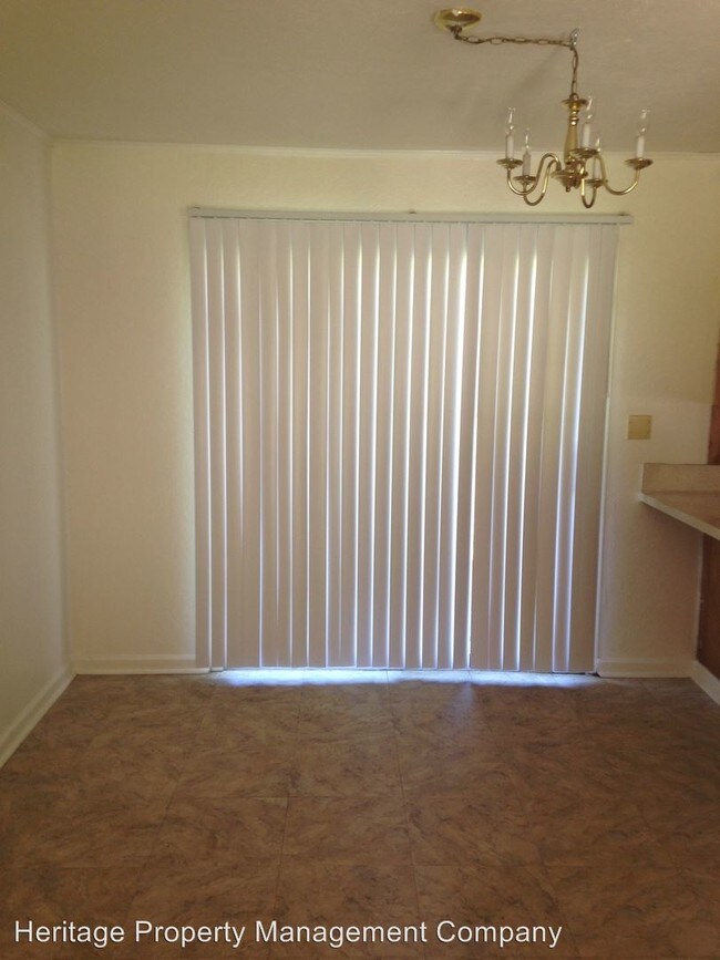Building Photo - 4474 Farmwood Ct