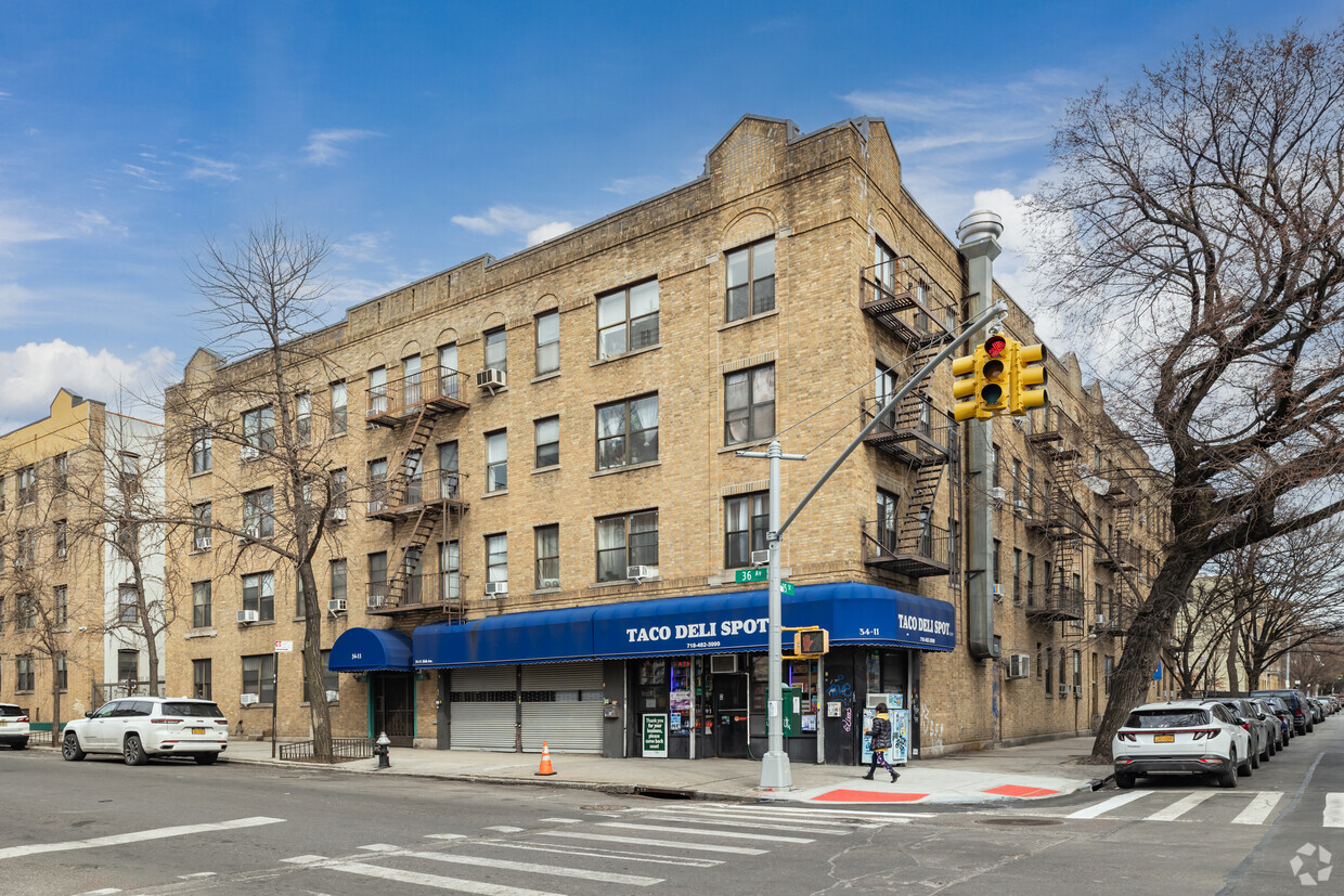 3548 calle 35 - 3548 35th St