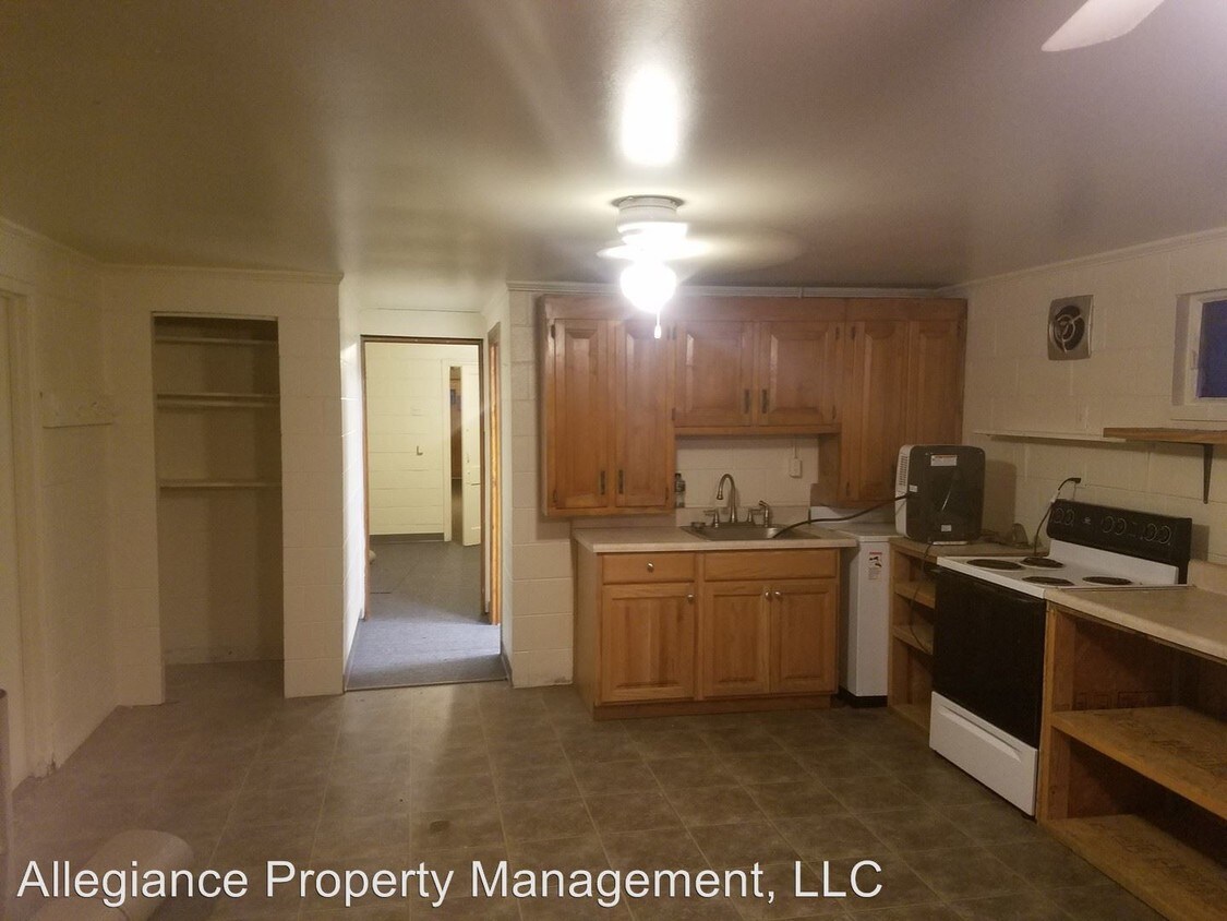 Primary Photo - 4 br, 1.5 bath House - 12130 Green Oak Rd