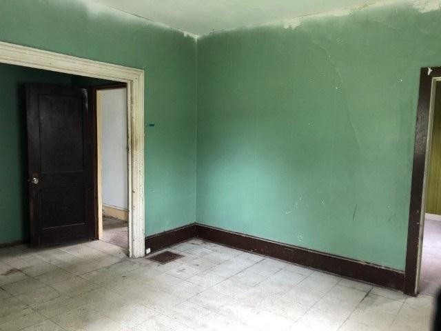 Foto del edificio - 6 bedroom in Waterport NY 14571