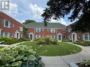 Building Photo - 1335-1335 Bayview Ave