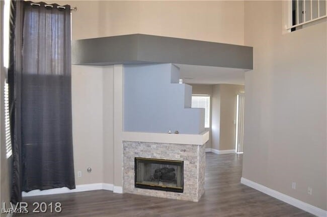 Building Photo - 8006 S Counterpoint Ln