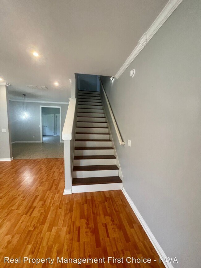 Foto del edificio - 3 br, 2.5 bath House - 3642 N Tower Circle