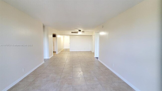 Foto del edificio - 737 SE 1st Way