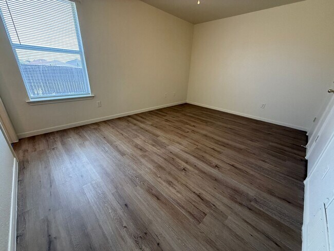 Foto del edificio - 4106 Wine Cup Rd