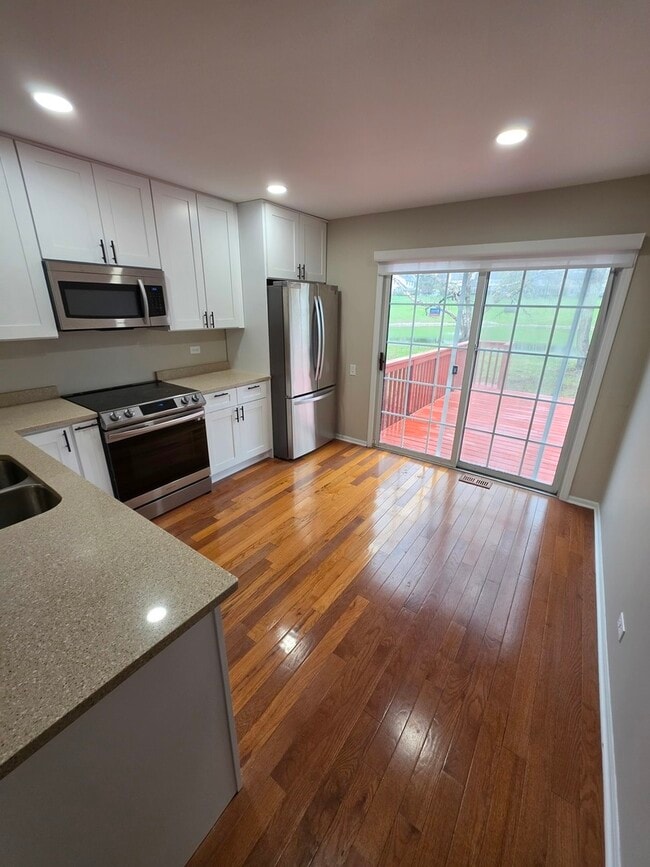 Foto del edificio - 1710 Coach Dr