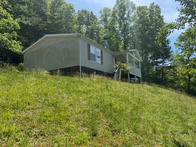 Building Photo - 3944 Alley Valley Rd