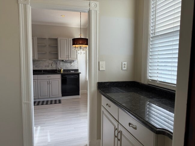 Foto del edificio - 38 Russell St