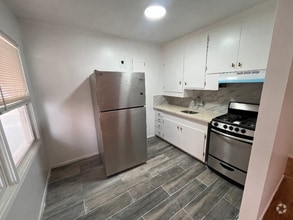 Building Photo - 3215 Taraval St