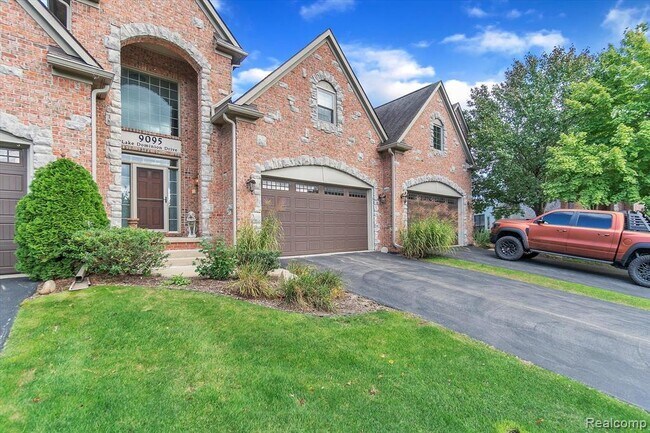 Building Photo - 9095 Lake Dominion Dr