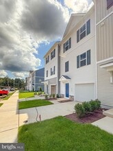 Building Photo - 2584 Cougar Ln