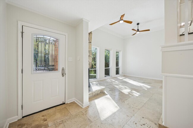 Foto del edificio - 4706 Post Oak Timber Dr