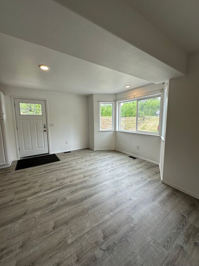 2313 S Gray Birch Cir, Wasilla, AK 99654 House Rental in Wasilla, AK