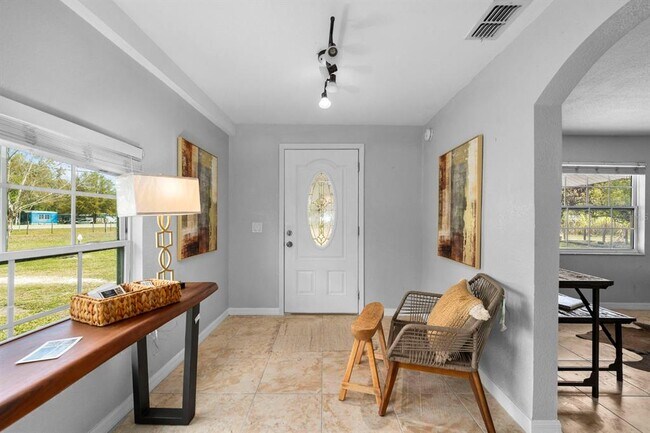 Foto del edificio - 2730 W Highland St