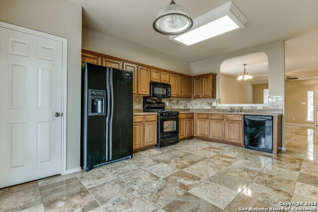 Building Photo - 143 Cardinal Way