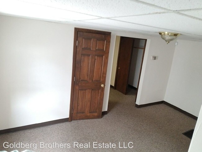 Building Photo - 10 Rantoul St