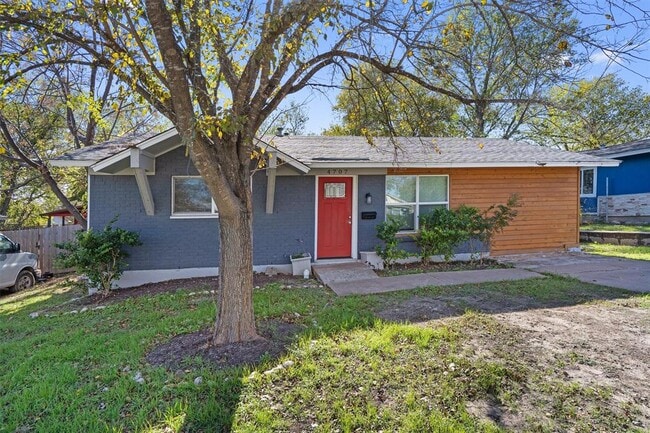 Foto del edificio - 4707 Little Hill Cir