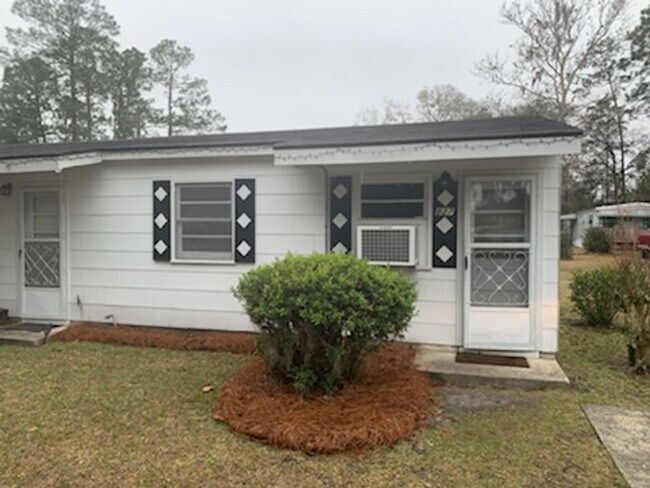 Foto del edificio - Cozy and Affordable 1-Bedroom Apartment