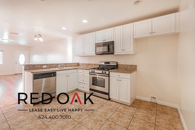 Photo - 500 The Terrace Apartment