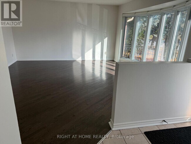 Photo du bâtiment - 97 Rita Ave