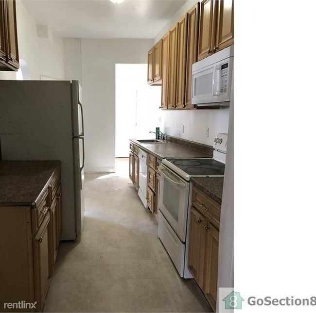 Building Photo - 3 br, 1.5 bath House - 2803 Norfolk Ave