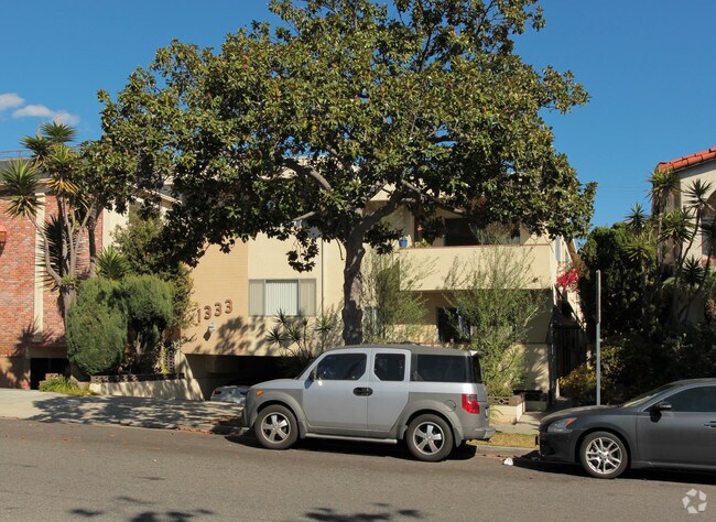 Building Photo - 1333 9th St