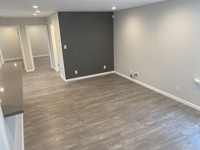 Foto del edificio - Cozy 2 Bedroom, 1 Bath, 790 Square Foot Home