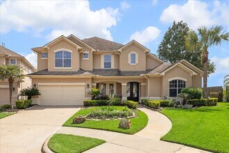 Building Photo - 5402 Oakville Ct