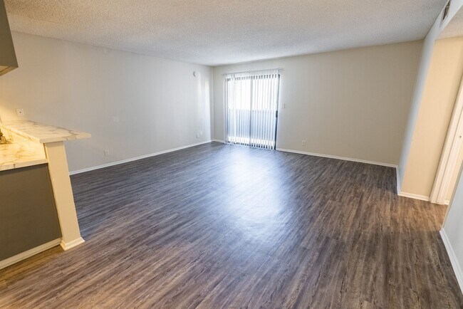 Foto del interior - 951 S Oxford Ave