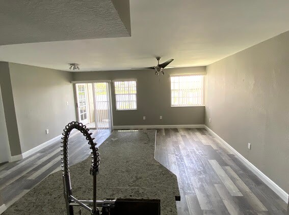 Foto del edificio - 2850 N Oakland Forest Dr