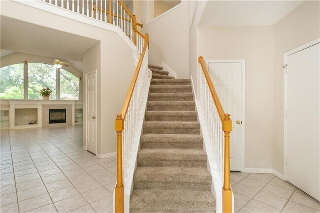 Foto del edificio - 5701 Gorham Glen Ln