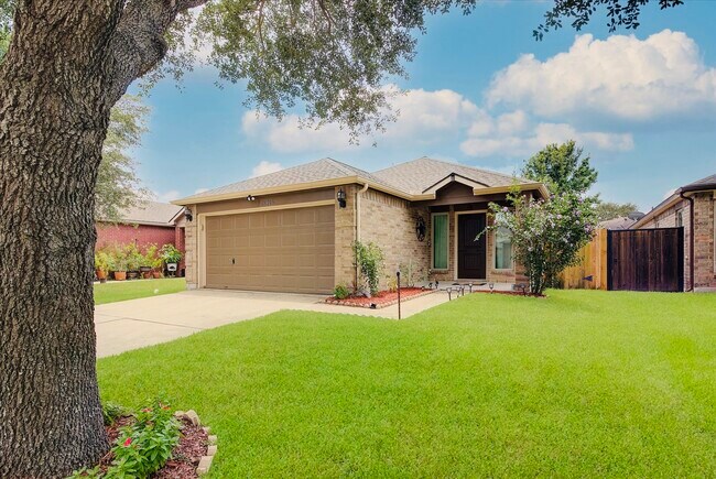 Foto del edificio - 18915 N Lyford Dr