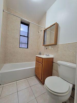 Foto del edificio - 3 bedroom in New York NY 10040