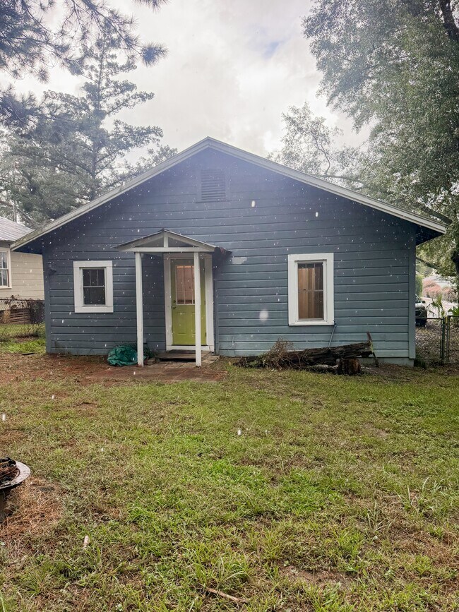 Foto del edificio - 1318 N Bronough St
