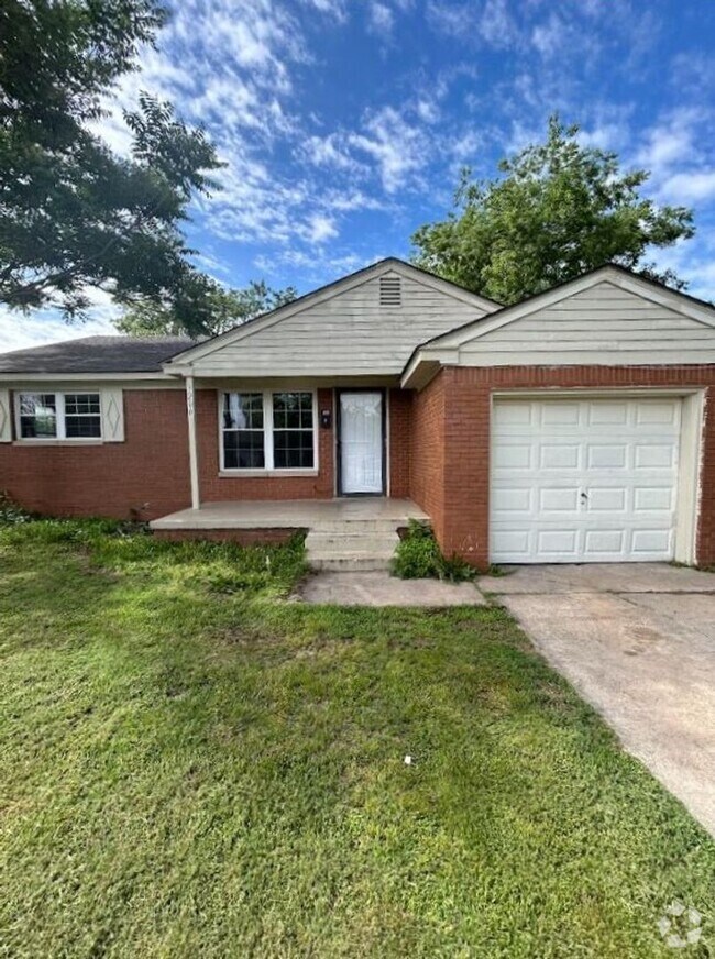 Grady Musgrave Lakeside Apartments for Rent Oklahoma City, OK 1