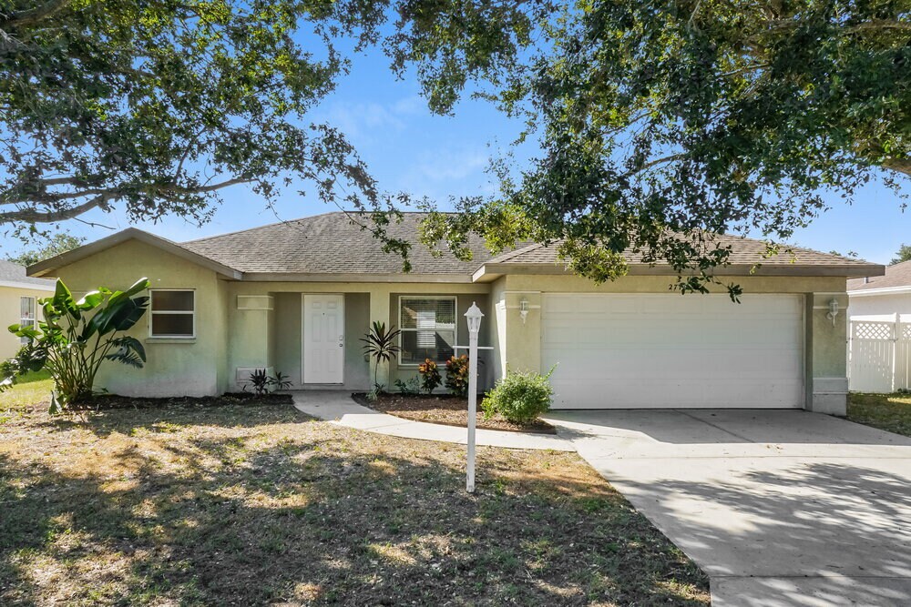 Foto principal - 2715 94th St E