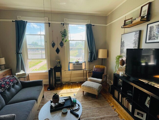 Foto del edificio - 253 Richmond St