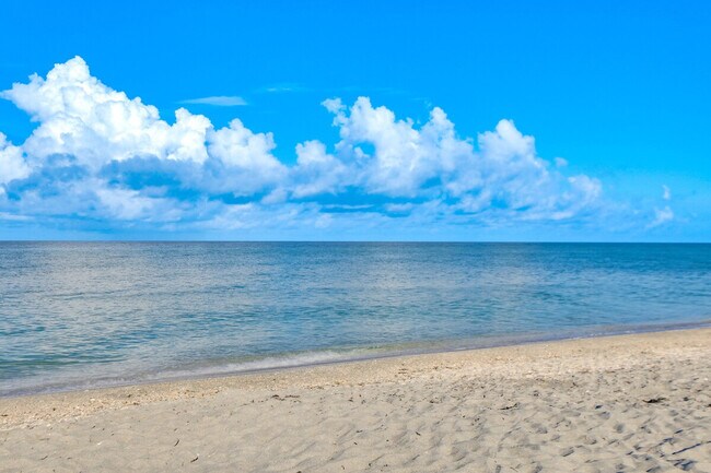 Foto del edificio - 2955 N Beach Rd