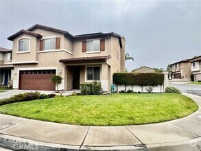 Building Photo - 28 Feldspar Way