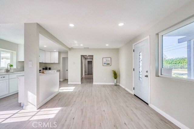 Foto del edificio - 5510 Bushnell Ave