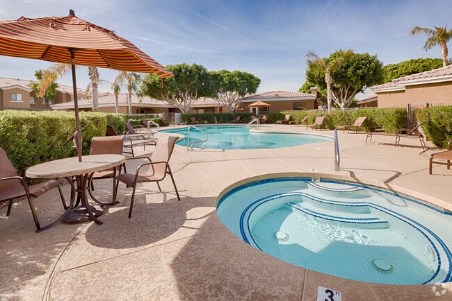 Desert Point Apartments Rentals Phoenix, AZ