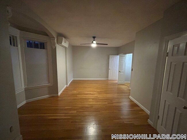 Building Photo - 120 Highland St