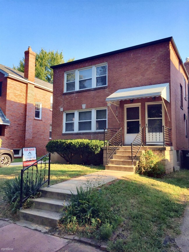 7213 Amherst Ave, University City, MO 63130 Townhouse for Rent in
