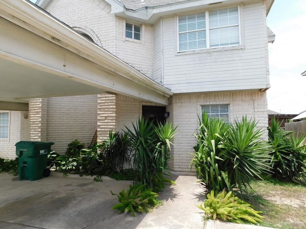3018 Ashley Pl, Pharr, TX 78577 Townhouse for Rent in Pharr, TX